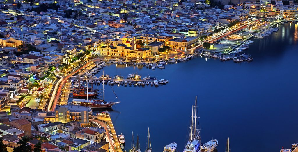 Pothia,-the-capital-town-of-Kalymnos-island_shutterstock_701420209-1366x700