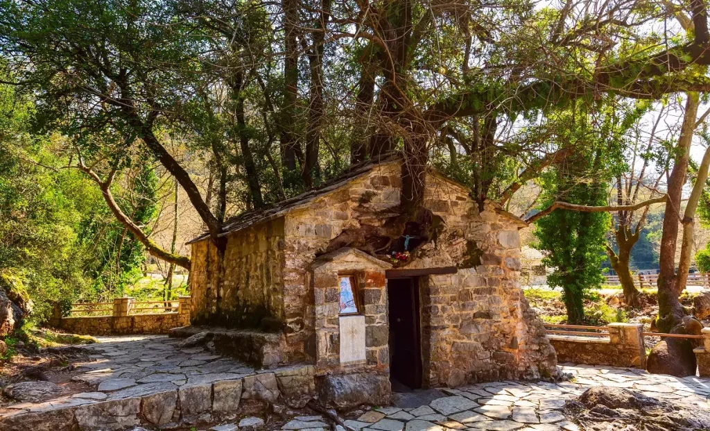 agia-theodora-vasta-arkadias-pos-tha-pao